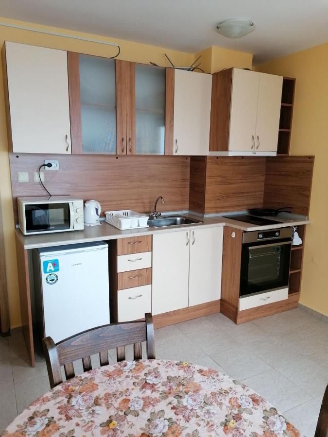 Villa Krisia Apartments Sozopol Esterno foto