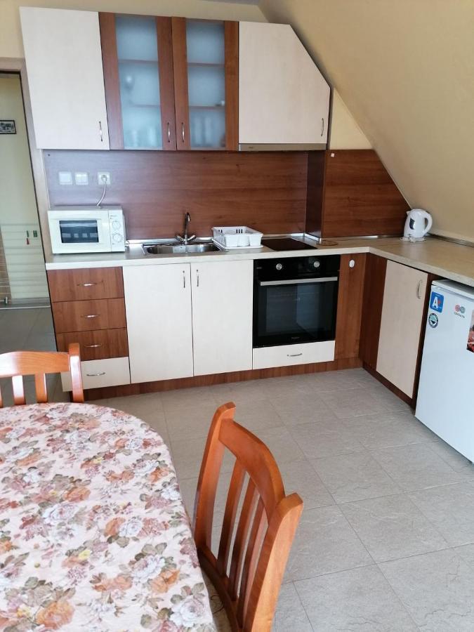 Villa Krisia Apartments Sozopol Esterno foto