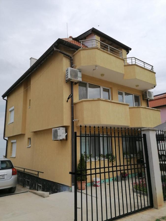 Villa Krisia Apartments Sozopol Esterno foto