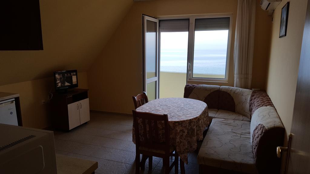Villa Krisia Apartments Sozopol Esterno foto
